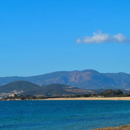 Awesome In Ajaccio With Wifi Lejlighed